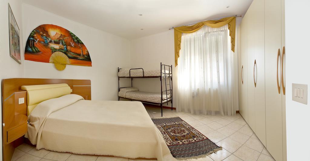 Villa Hanna Lido di Jesolo Rum bild