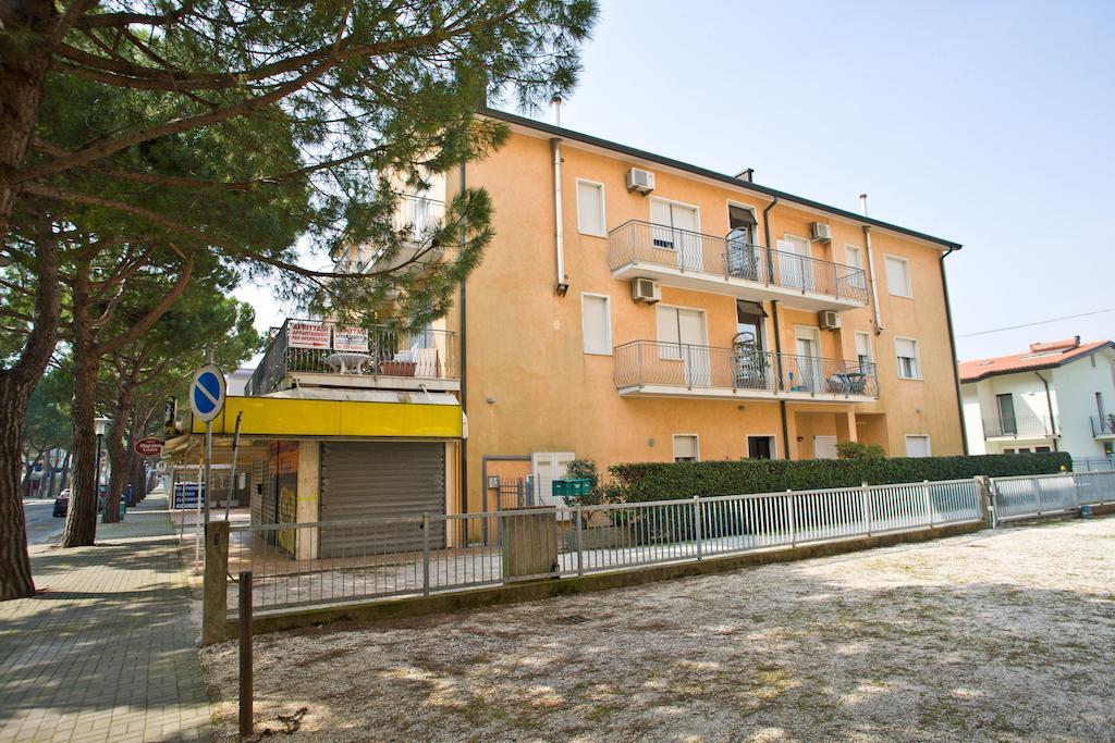 Villa Hanna Lido di Jesolo Exteriör bild